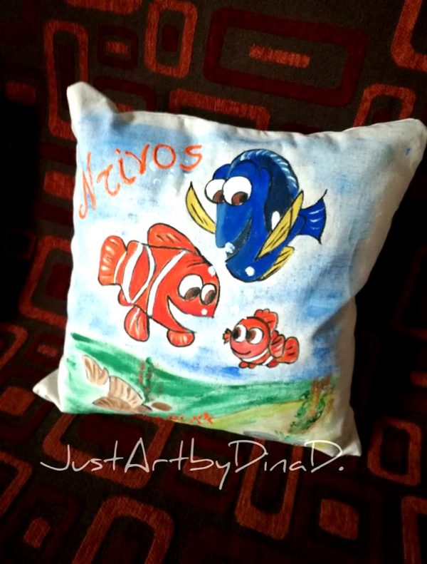 Μαξιλαράκι ζωγραφισμένο ,Nemo 45*45 cm
